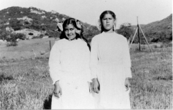 Helen Trask, Florence Trask ' Photo taken Easter 1916 on San Pasqual Reservation'